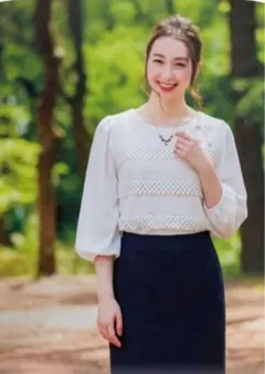 【❤️メルヘン88❤️】ホワイトストライプレーストップスのサムネイル
