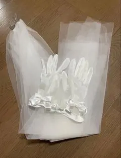 ホワイトウェディンググローブとベールセット