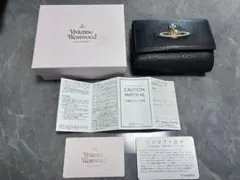 Vivienne Westwood がま口財布（箱あり）のサムネイル