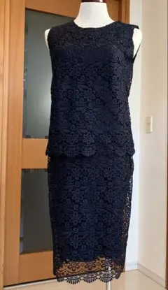 ユニクロ　紺レース2ピース