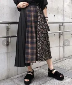 ✨美品❤️【ページボーイ】(M) 柄切り替えフレアスカート/アシンメトリー