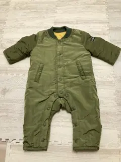 ジャンプスーツ
