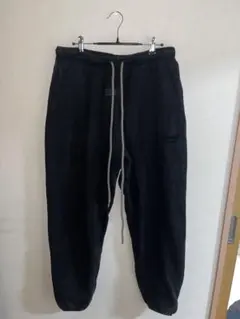 ESSENTIALS 黒 Lサイズ スウェットパンツ