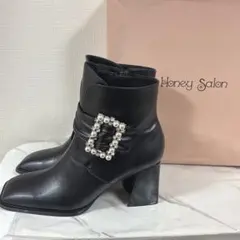 新品未使用Honey Salon ハニーサロンパールバックルショートブーツのサムネイル