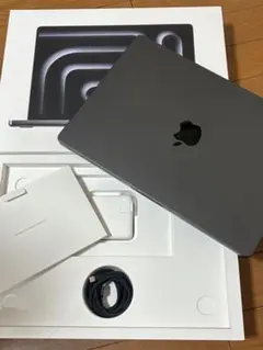 超美品MacBook Pro M4 14インチ16+512GB スペースブラック