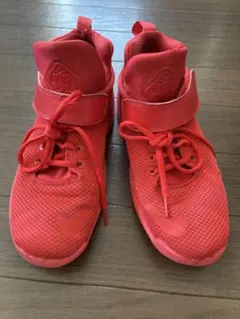 NIKE クワザイ　26.5