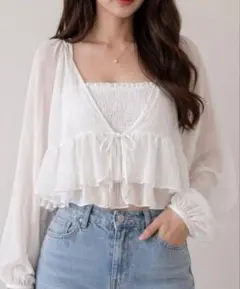 シフォンシャツ　フリル　前リボン　タグ付きグレイルMサイズ
