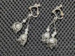 B　ハンドメイド　ディップフラワー　イヤリング　シルバー　ピアスに変更可