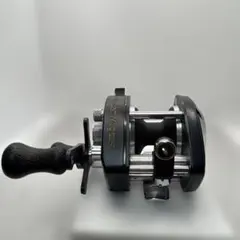 PISCIFUN SALTIS X 3000 ベイトリール ギア比6.2:1 PISCIFUN SALTIS X 3000 ベイトリール ギア比6.2:1 - メルカリ