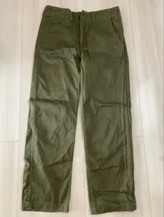 GU レギュラーチノパンツ　カーキ　321 342991 L