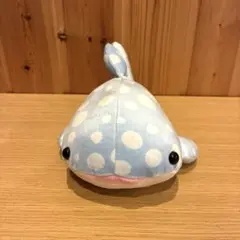 ぬいぐるみ　クジラ　ドット柄　水玉柄　海遊館　スカイブルー系　水色系のサムネイル
