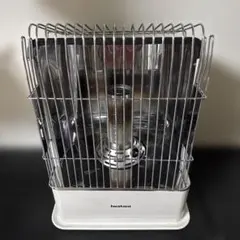 メルカリ最安　セール‼️iwatani カセットガスストーブ　デカ暖 イワタニカセット式ガスストーブ デカ暖III - メルカリ