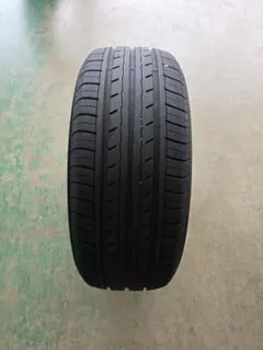ヨコハマBluEarth ES32 215/50R17 2023年製1本送料無料のサムネイル