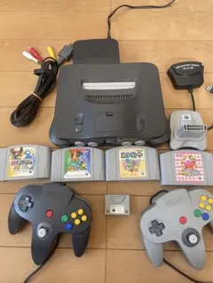 NINTENDO64 本体 コントローラー2個 ゲーム4本