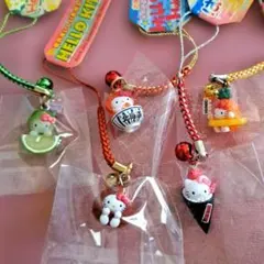 キティ　ご当地限定ストラップ　まとめ売り　大分　北海道　沖縄　佐賀　栗キティ