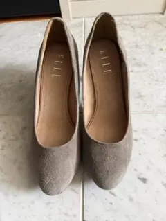 ELLE ベージュ スエード ハイヒール Mサイズのサムネイル