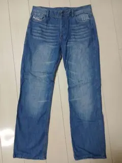 ライトブルー ストレートデニム