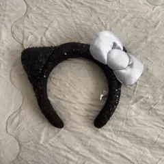 黒スパンコールハローキティカチューシャ