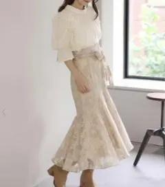 ナイスクラップ　ラッフルマーメイドスカート