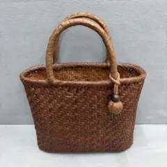 津軽の伝統工芸品 山葡萄籠バック 持ち手藍染絣 凛とした佇まい 津軽の