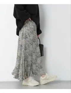 ヘザー Heather レオパード柄 プリーツスカートのサムネイル