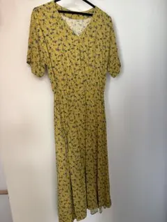 グローバルワーク　さらさらリラックススタイルアップワンピース半袖　M size