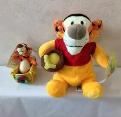 くまのプーさん　ティガー　ぬいぐるみ　マスコット　2個　まとめ売り