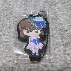 名探偵コナン 灰原哀 ラバーキーホルダー - メルカリ
