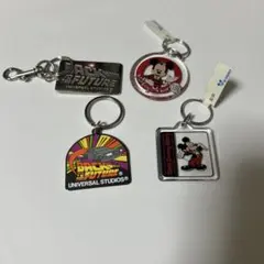 ユニバーサル・スタジオとミッキーキーホルダーセット