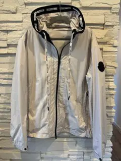 美品　モンクレール　ナイロンジャケット3サイズ3 ベージュ