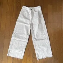 ユニクロ　ワイドパンツ　ワイドジーンズ　デニム 24号　ホワイト