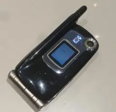 ノキアNOKIA スライド式携帯電話『DoCoMo NM502i』フィンランド製