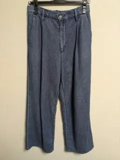 UNIQLO ドレープデニムタックパンツ