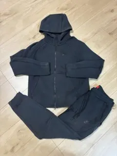 ナイキテックフリース セットアップ 上下 Sサイズ ブラック - メルカリ