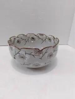 G2464 美濃焼 廣峰作 菓子鉢 梅文様 透かし彫り 共箱付き 菓子器 茶道具のサムネイル