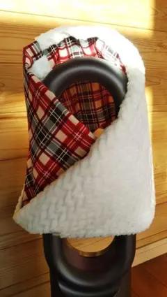 スヌード ネックウォーマー(ハンドメイド) ホワイト&赤チェック