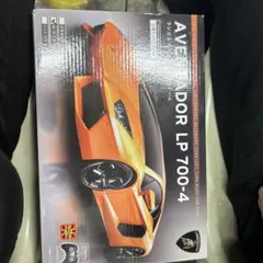 ランボルギーニ アヴェンタドール LP 700-4 1/18