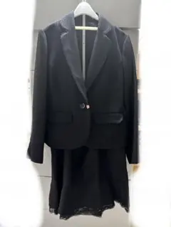 スーツ　ドレススーツ