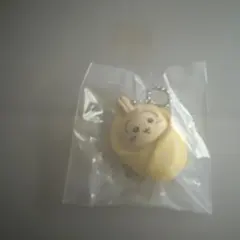 おくるみ　うさぎ　ちいかわ　キーホルダー　フィギュア