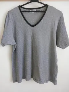 TOCCO ストライプ Vネック 半袖Tシャツのサムネイル