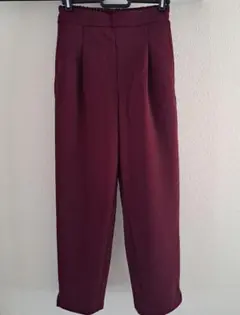 超美品　ボルドー　赤　ワインレッド　カジュアルパンツ