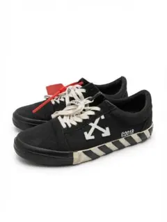 OFF-WHITE スニーカー ブラック 42のサムネイル