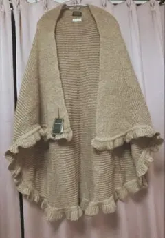 【年末セール‼️】レディース　ポンチョ風　ベージュ