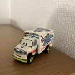 2025年最新】カーズ トミカ ドクターダメージの人気アイテム - メルカリ