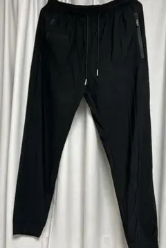 ブラックカジュアルパンツ Lサイズ　2枚