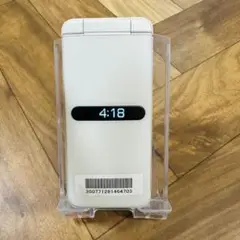 au KYF42 GRATINA ホワイト 通電動作OK初期化済み