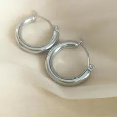 フープピアス シルバー　 チャンキー　大きめピアス　サークル　ステンレス　23㎜