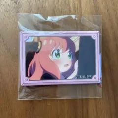 スパイファミリー　アーニャ　トレーディングスクエア缶バッジ