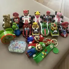 おまとめ マリオカート ミニカー キーホルダー ハッピーセット マリオ ルイージ