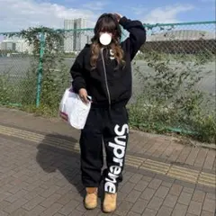2026年最新】supreme スウェット セットアップの人気アイテム - メルカリ